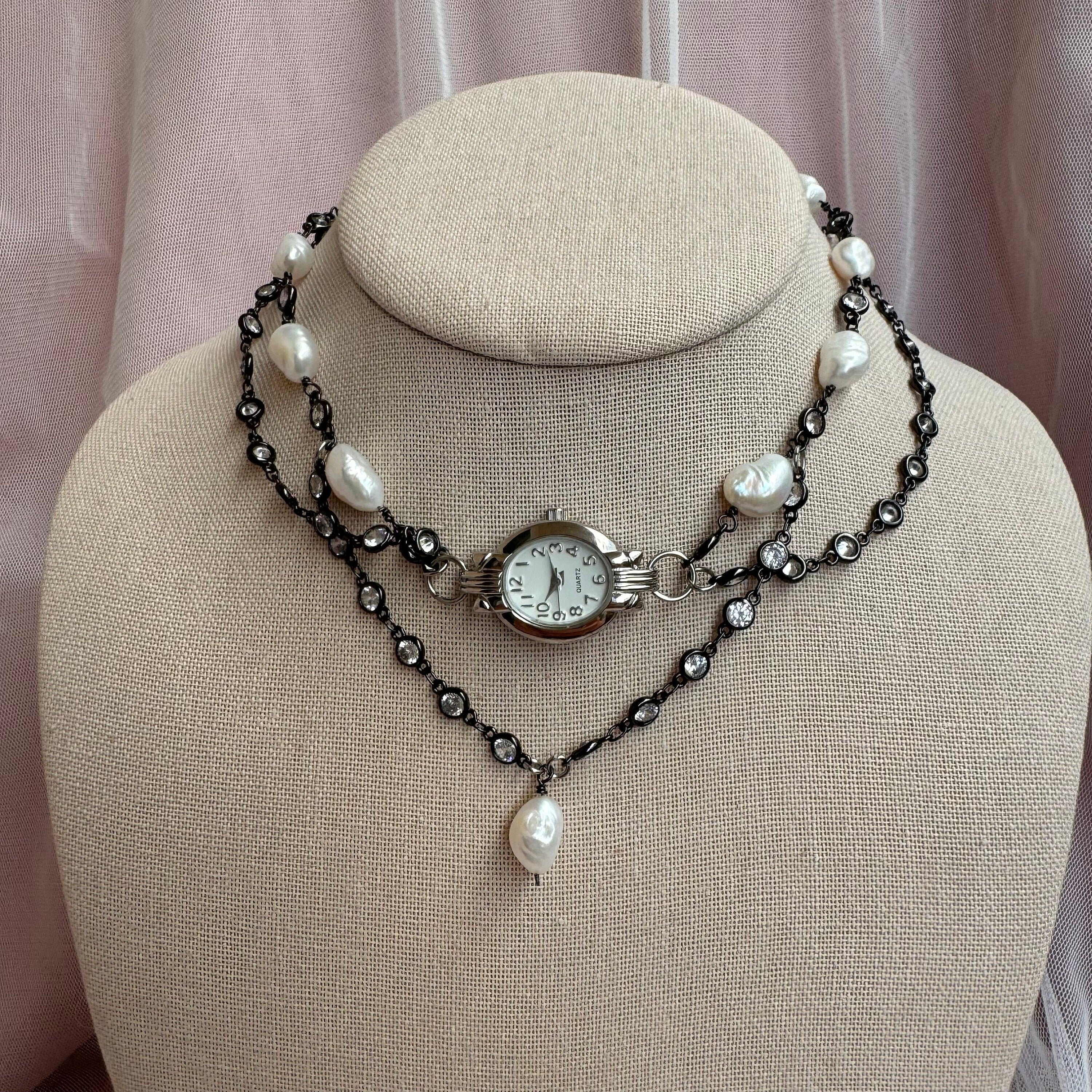 Watch choker necklace with freshwater pearls