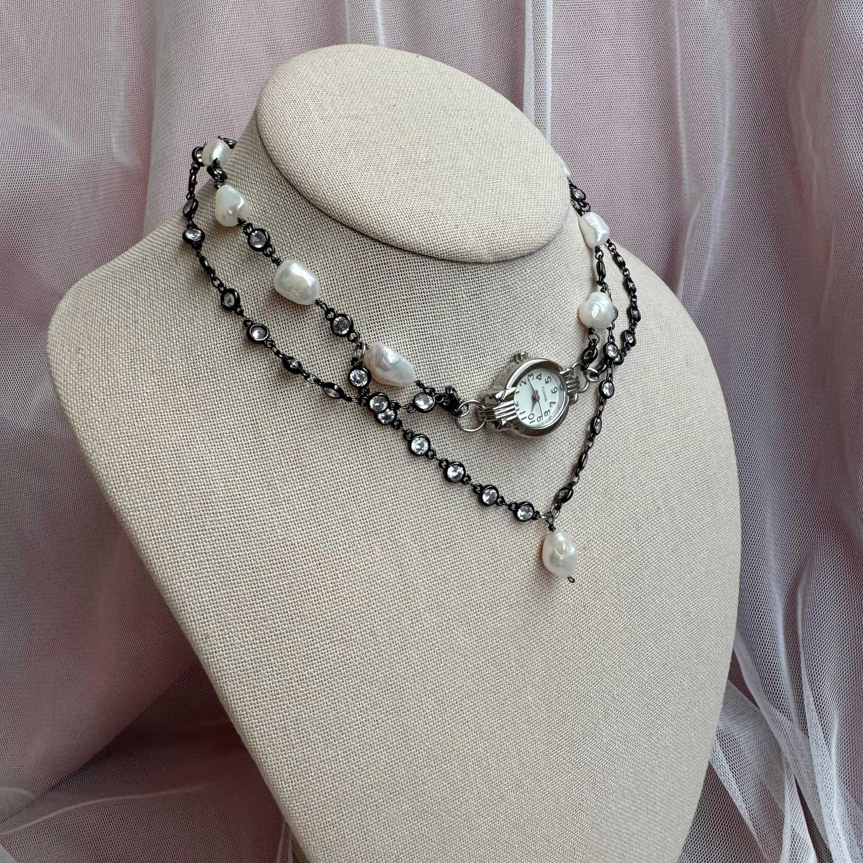 Watch choker necklace with freshwater pearls