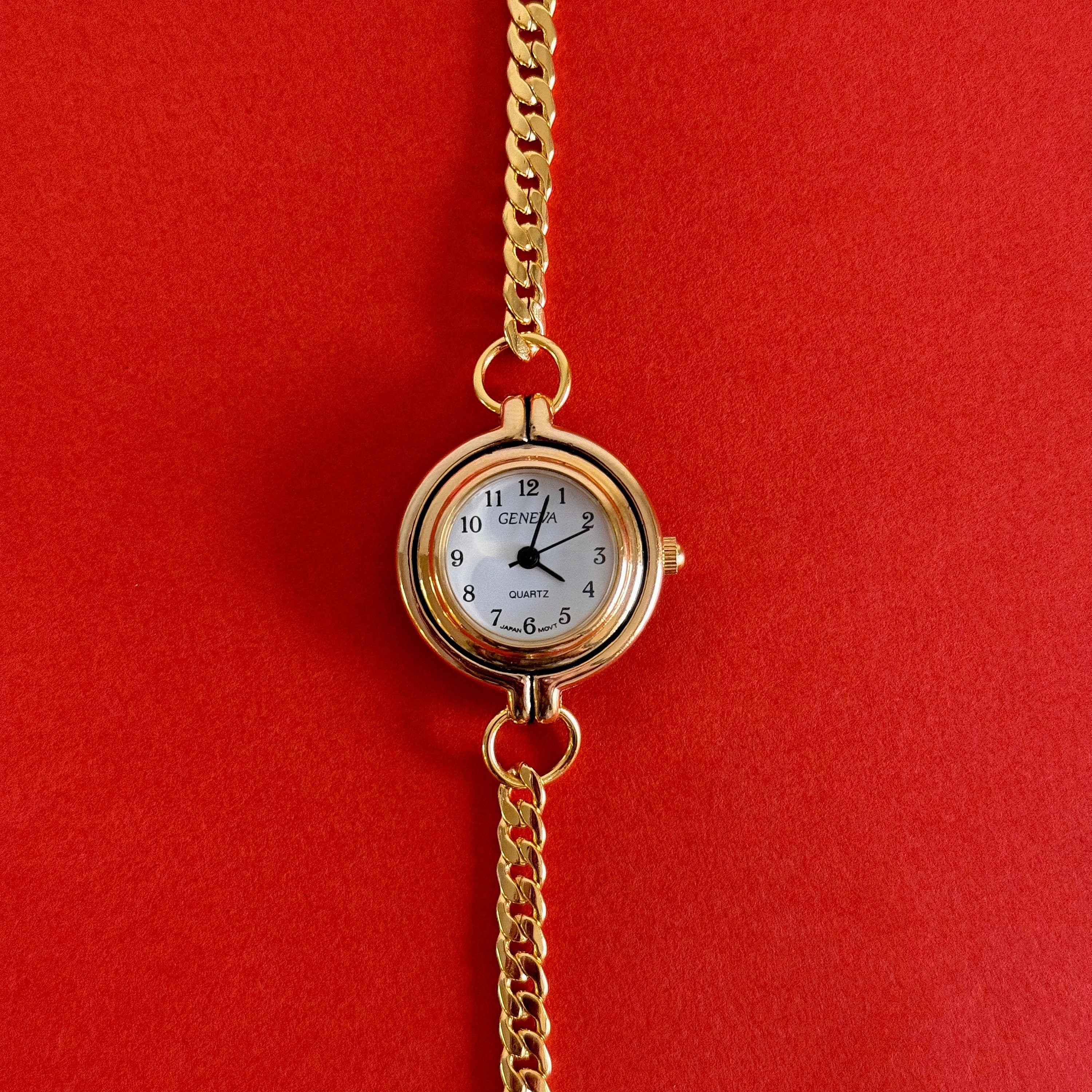 Gold Round Watch Bracelet – Minimalist & Elegant Handmade Jewelry for Women