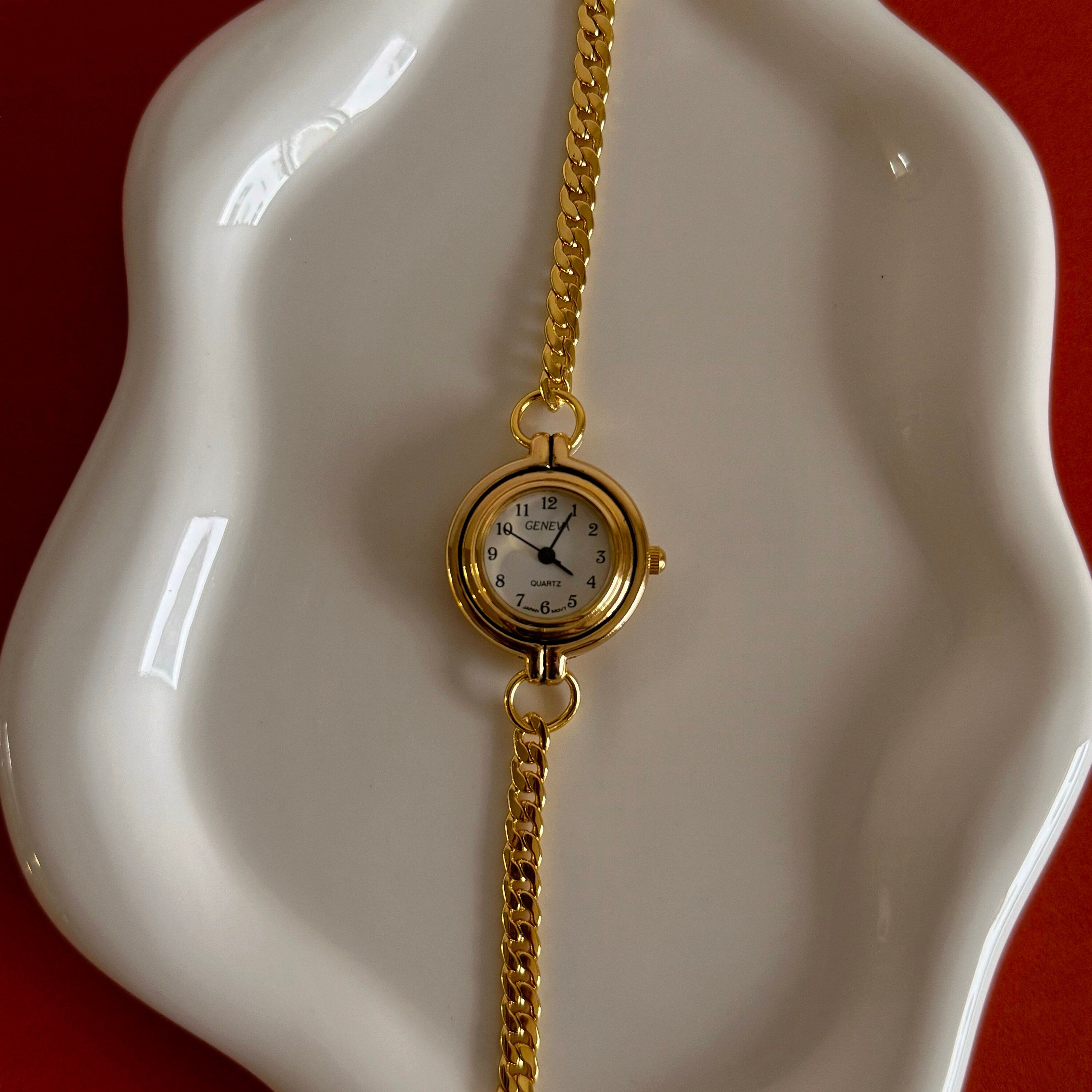 Gold Round Watch Bracelet – Minimalist & Elegant Handmade Jewelry for Women
