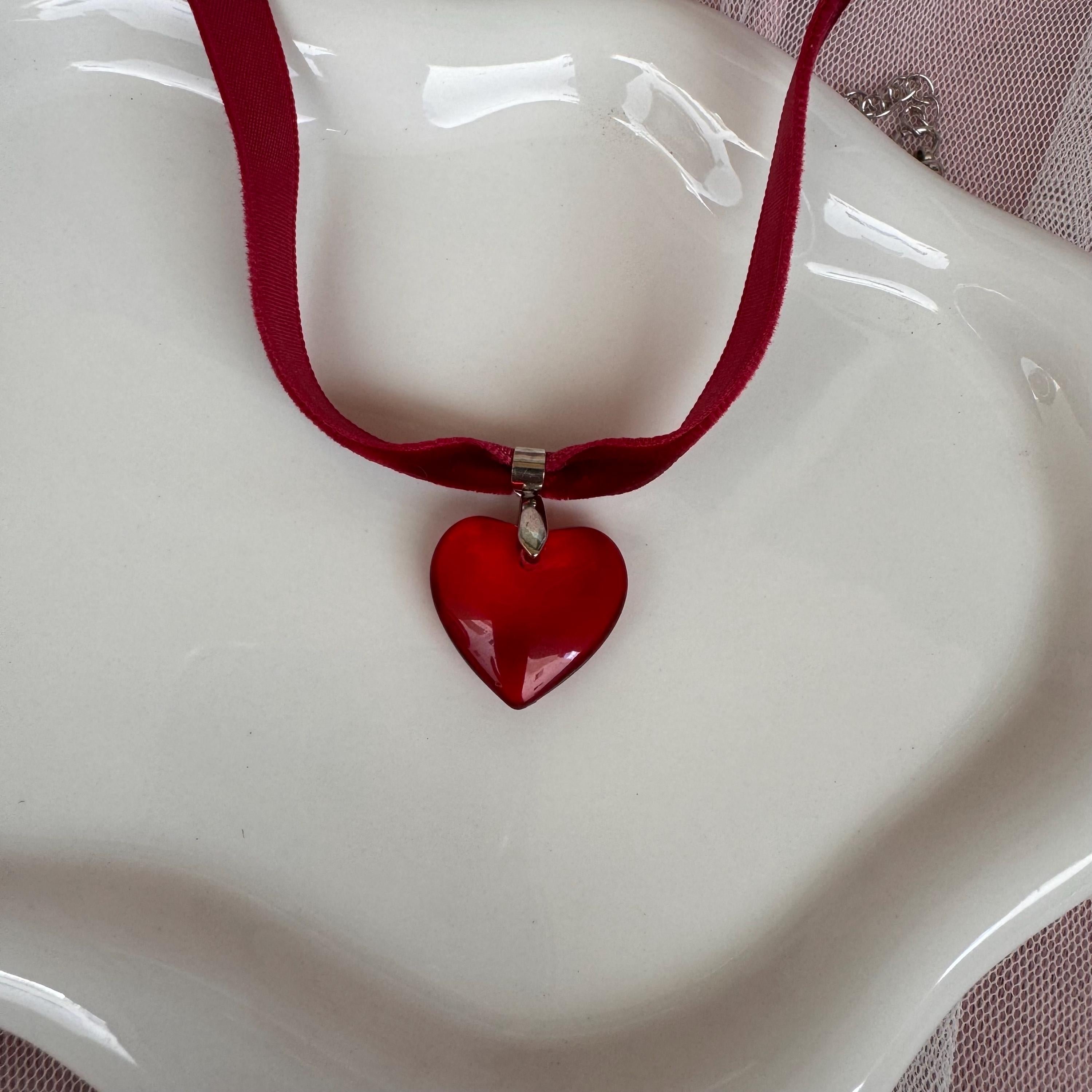 Velvet Ribbon Red Heart Choker