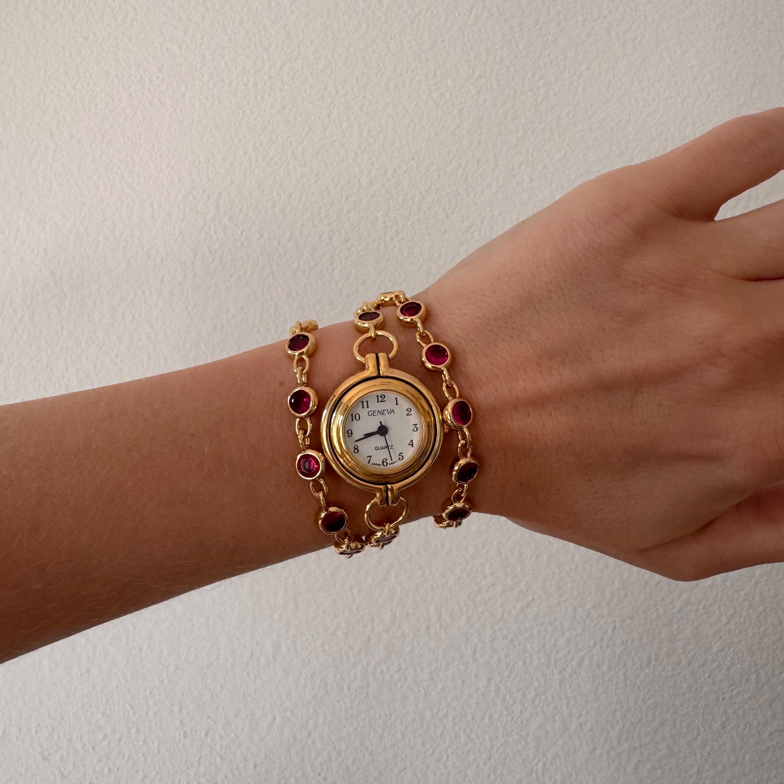 Vintage-Inspired Burgundy Rhinestone Watch Bracelet: Gold Chain Wristwatch