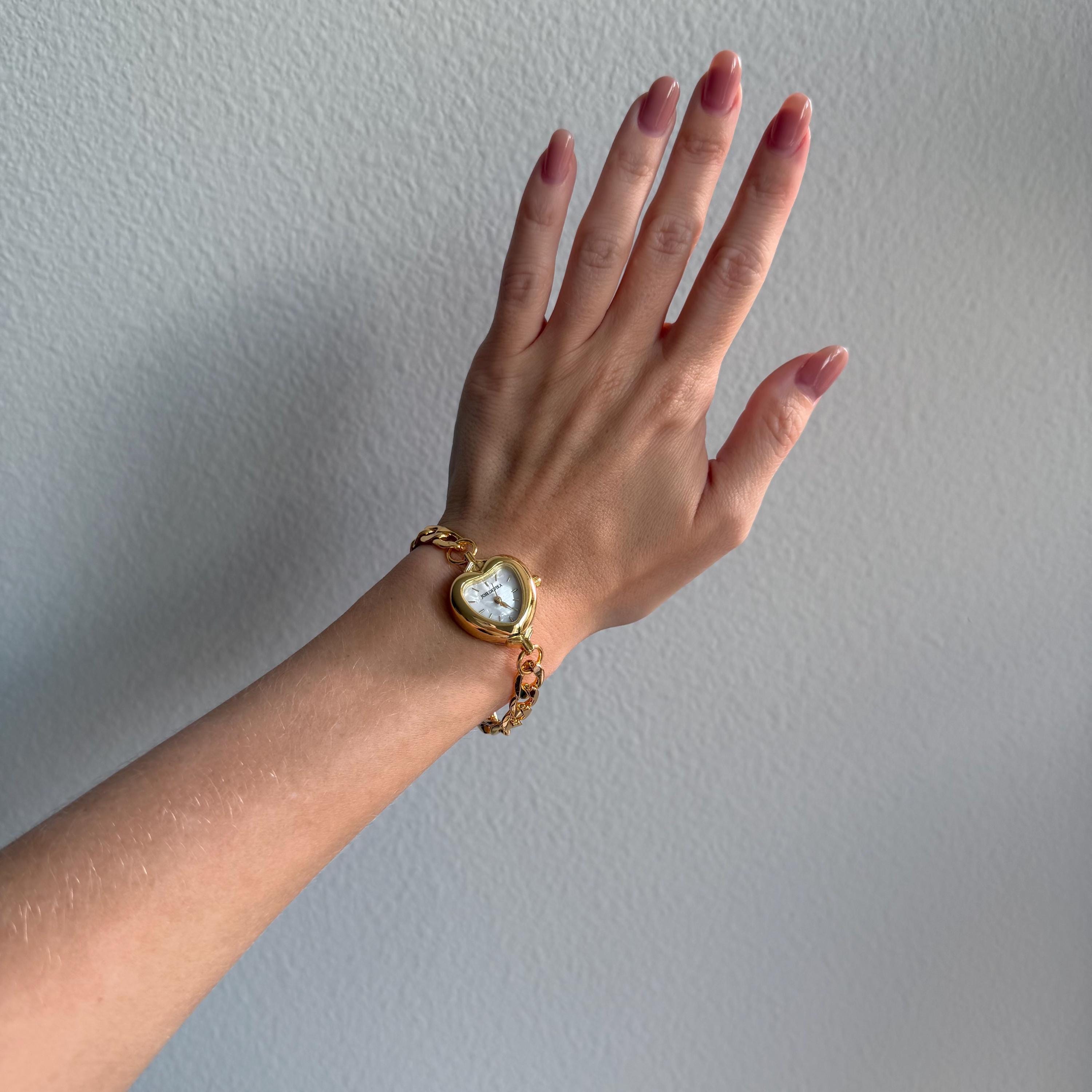 Heart Linked Watch in Gold