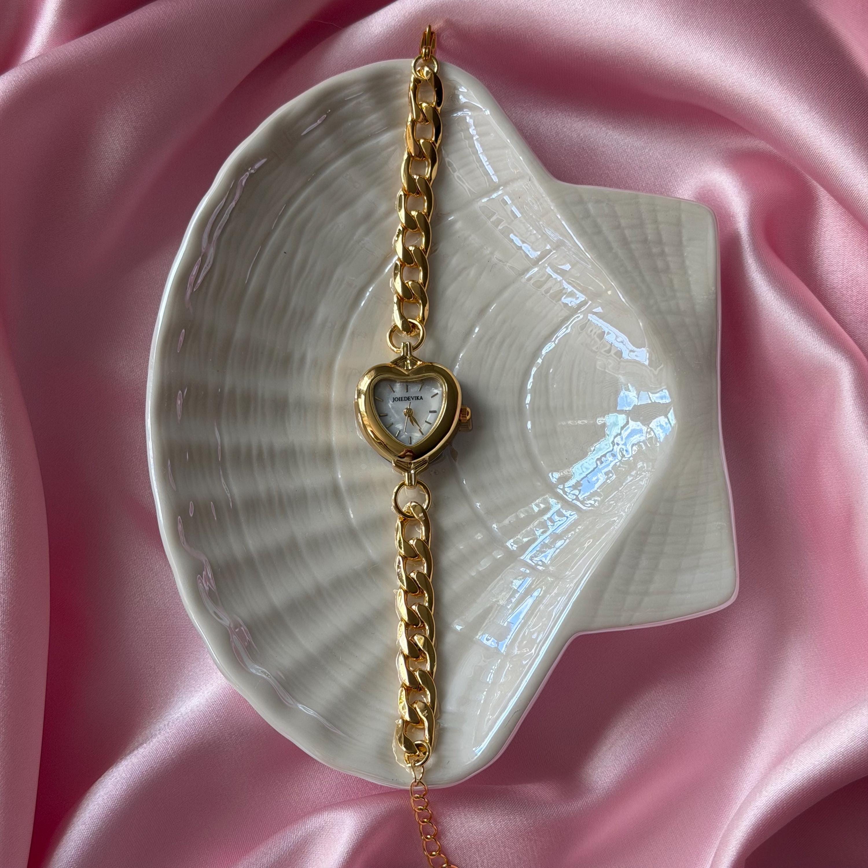 Heart Linked Watch in Gold