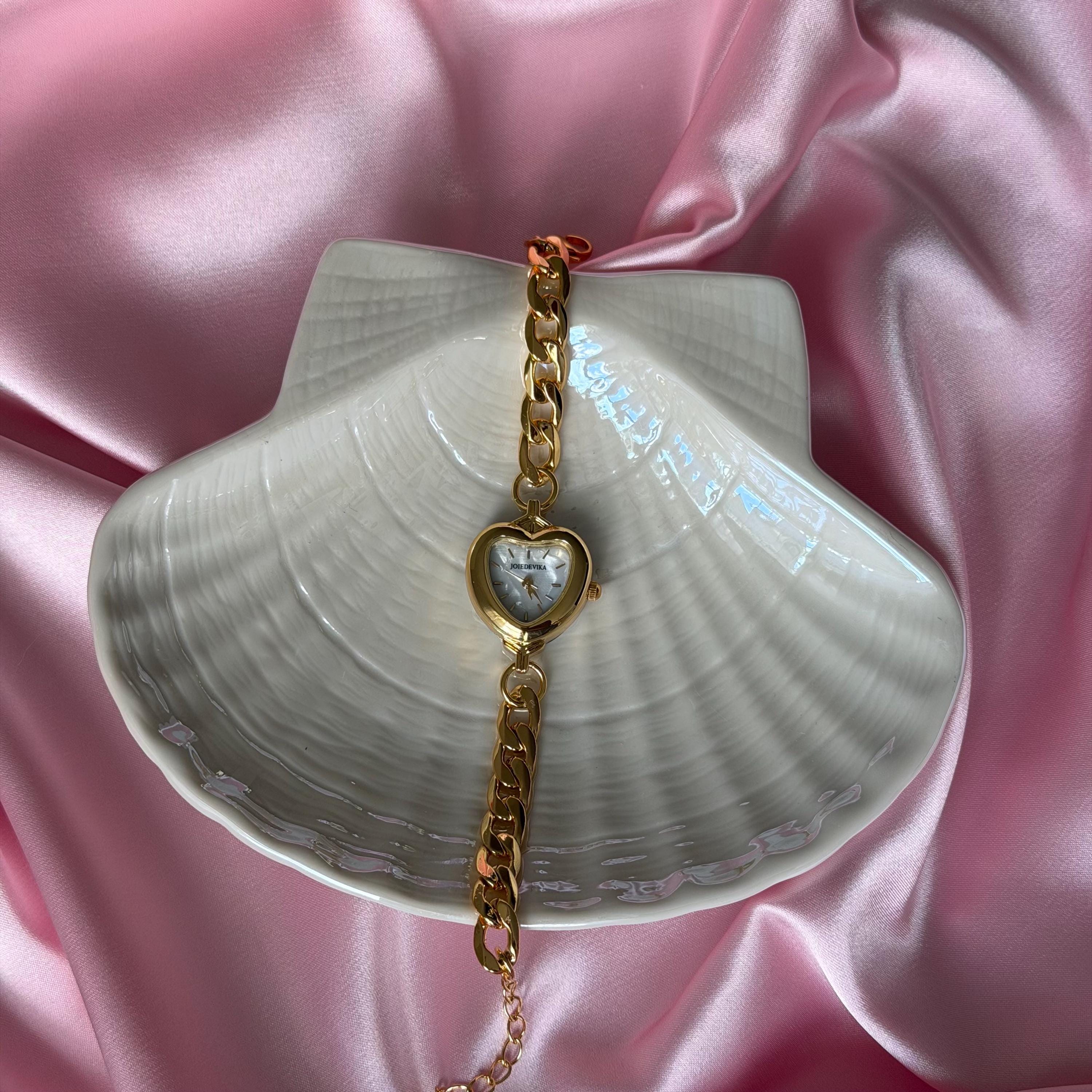 Heart Linked Watch in Gold