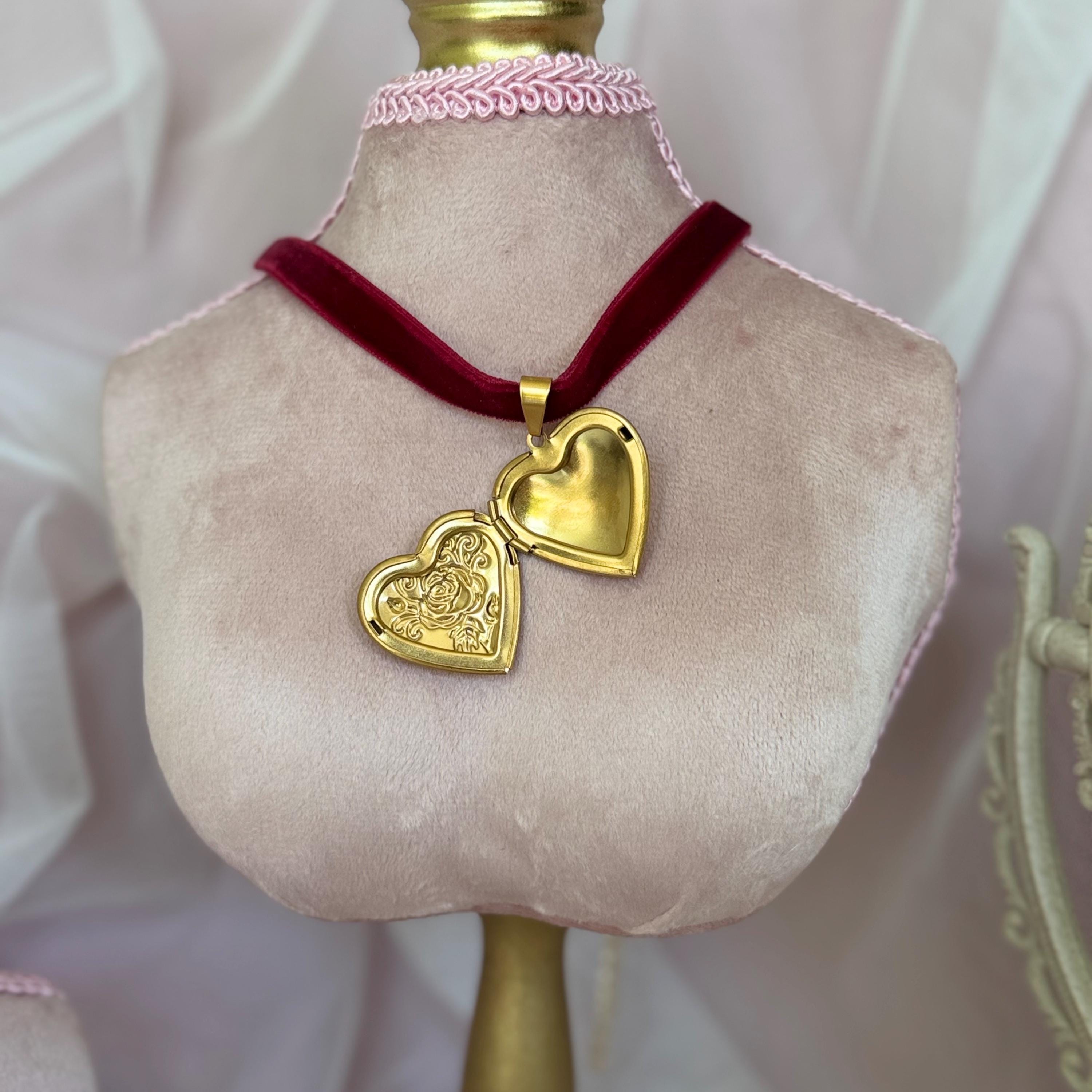 Velvet Ribbon Heart Locket Choker