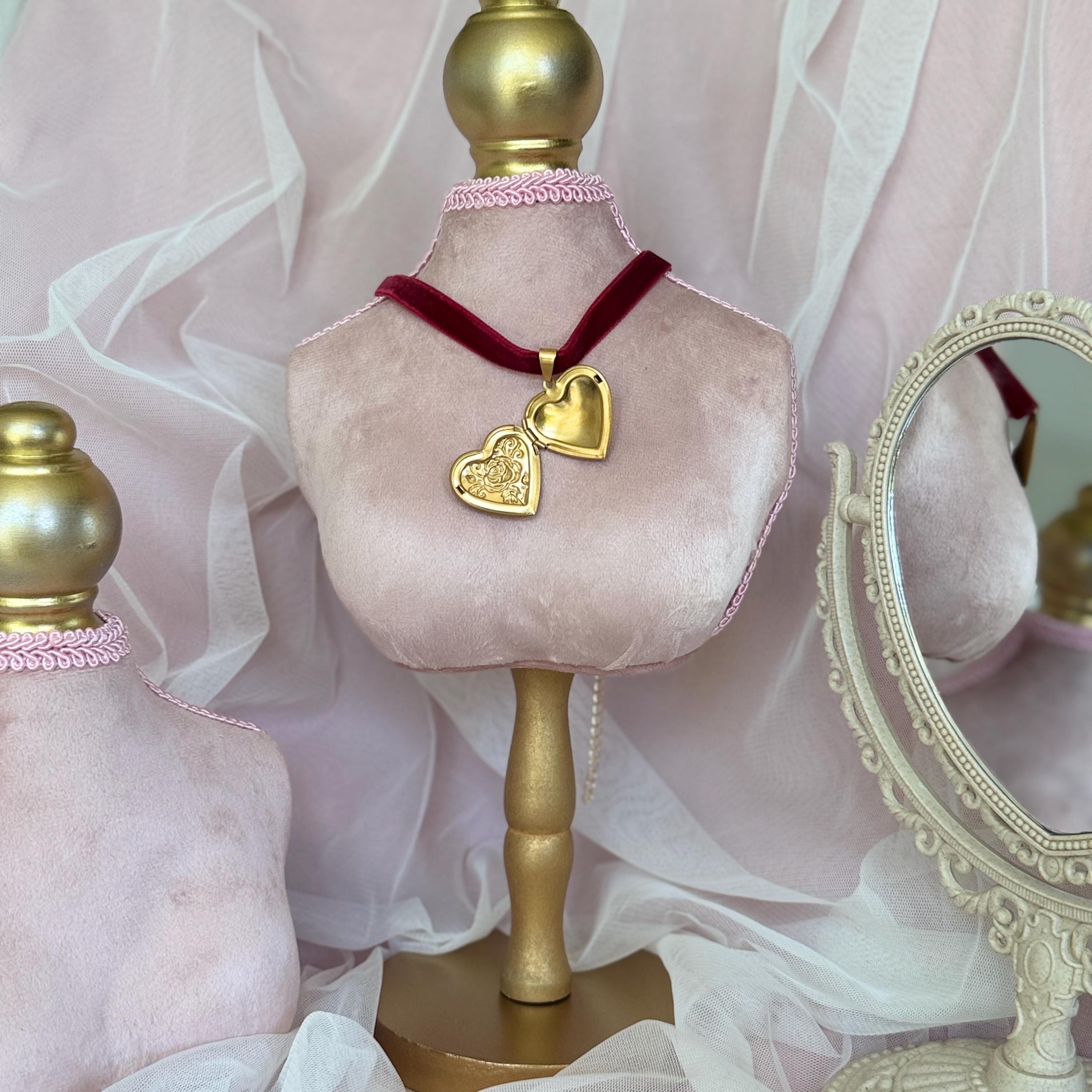 Velvet Ribbon Heart Locket Choker
